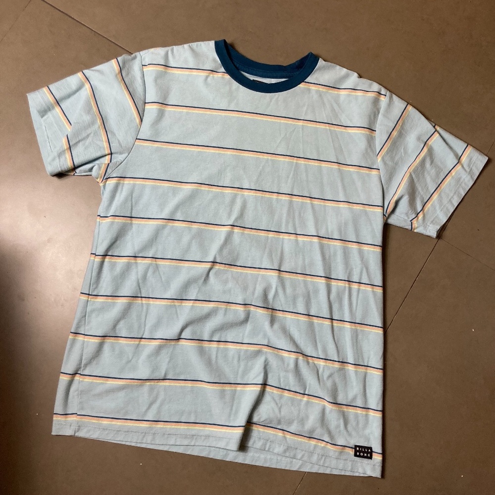 Billabong Light Blue Stripe Round Neck Short Sleeve T-shirt XL
